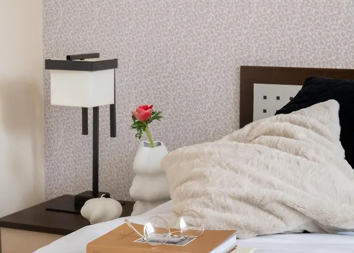 y Tetmajera Apartzakop
